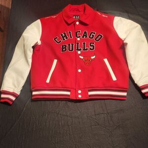 Vintage Chicago bulls varsity jacket